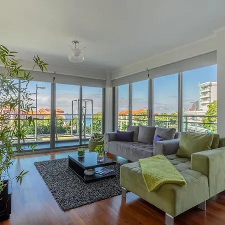 Apartment Ferienwohnung Fuer 2 Personen Ca 75 Qm In Funchal, Madeira Und Umgebung